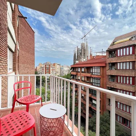 U-nique Gaudi *