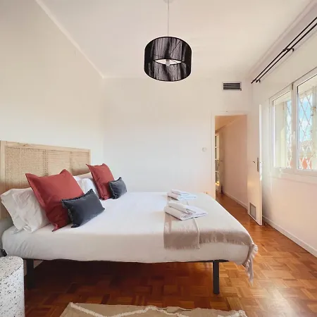 Apartment Stay U-Nique Apartments Gaudi Barcelona