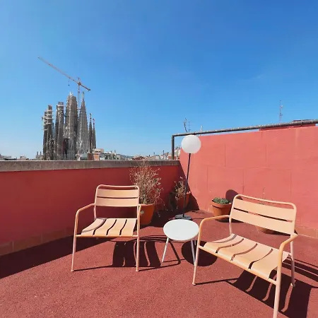 U-nique Gaudi * Barcelona